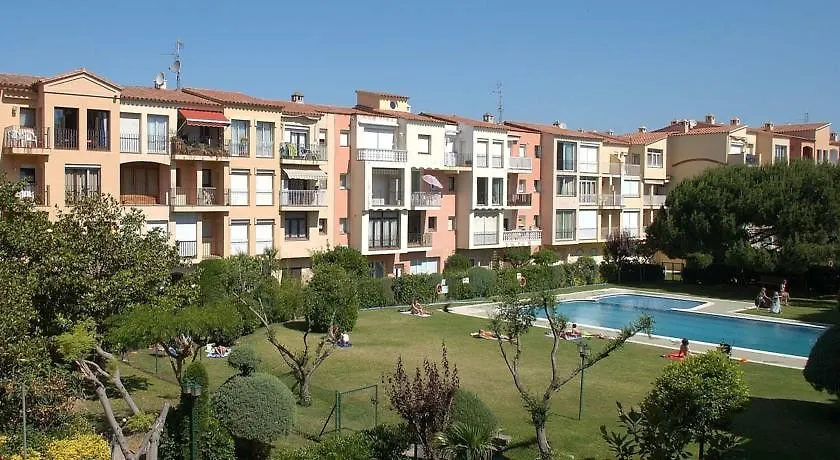 Apartaments Comte D'Empuries Empuriabrava Hotel