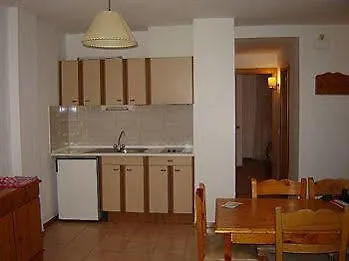Apartaments Comte D'Empuries Empuriabrava 2*,  Spain