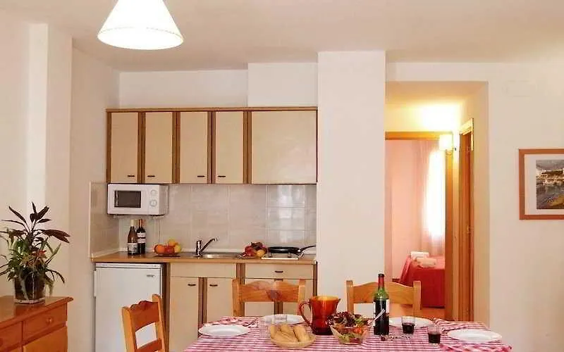 Apartaments Comte D'Empuries Empuriabrava 2*,