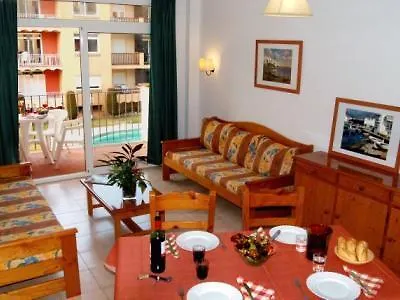 Apartaments Comte D'Empuries Empuriabrava