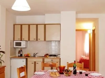 Hotel Apartaments Comte D'Empuries Empuriabrava