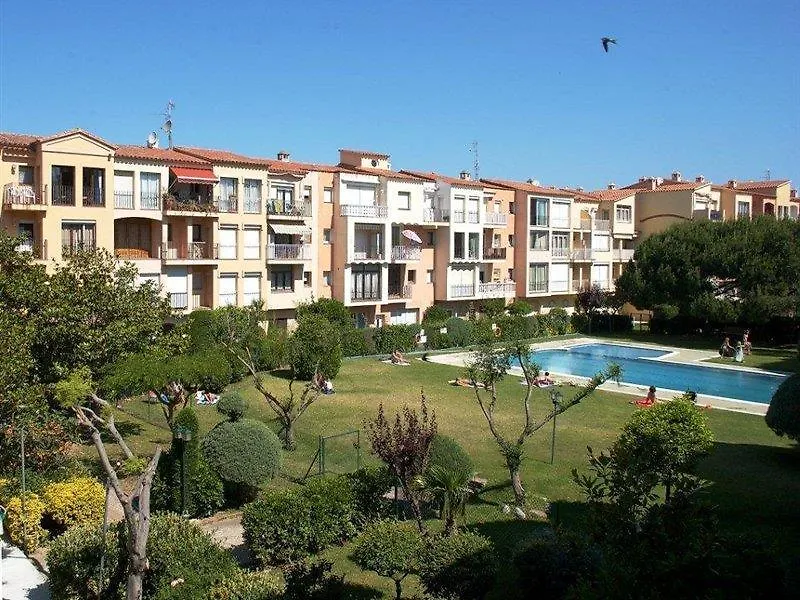 Apartaments Comte D'Empuries Empuriabrava Spain
