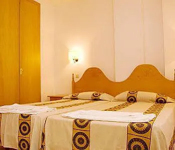 ** Hotel Apartaments Comte D'Empuries Empuriabrava Spain